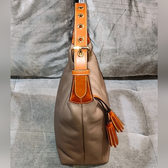 DOONEY & BOURKE PAIGE SAC PEBBLED LEATHER TASSLED HOBO BAG IN ELEPHANT BNWOT - Picture 7 of 17